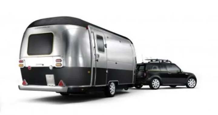 Mini Clubman e Airstream: le immagini ufficiali