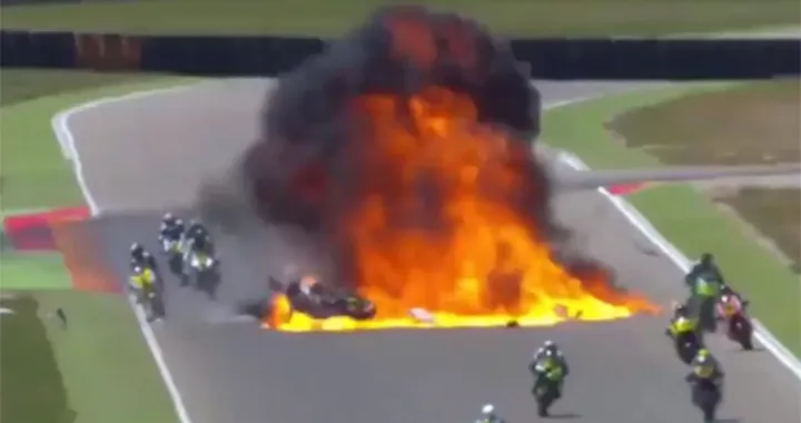 CEV Aragon 2016: Esplode il serbatoio ad una Moto2