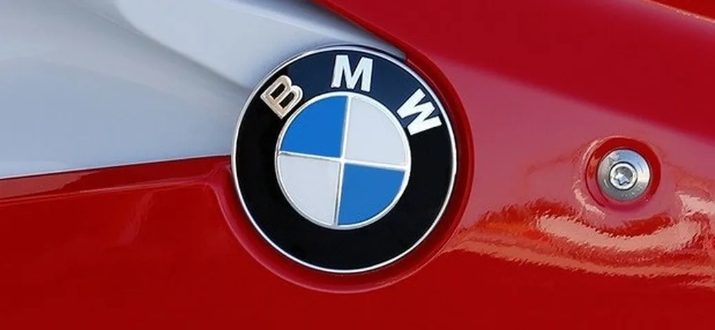 BMW Motorrad aggiorna il listino prezzi per il 2015