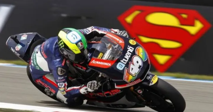 Moto2, Mugello: pole "miracolo" di Esparagarò. Zarco penalizzato di 15 posizioni.