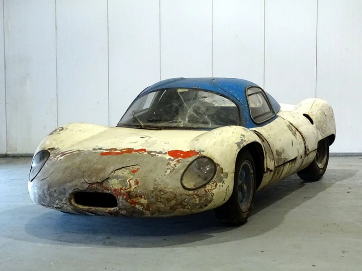 83 mila euro per il prototipo distrutto Costin Nathan Works