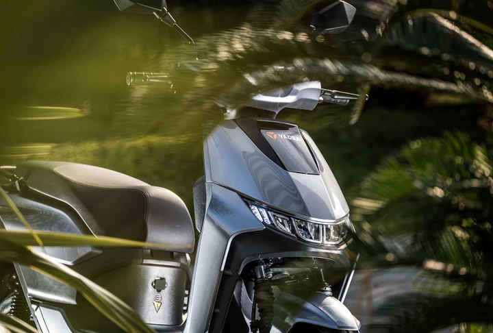 Yadea T9L Plus, lo scooter elettrico con 110 km di autonomia