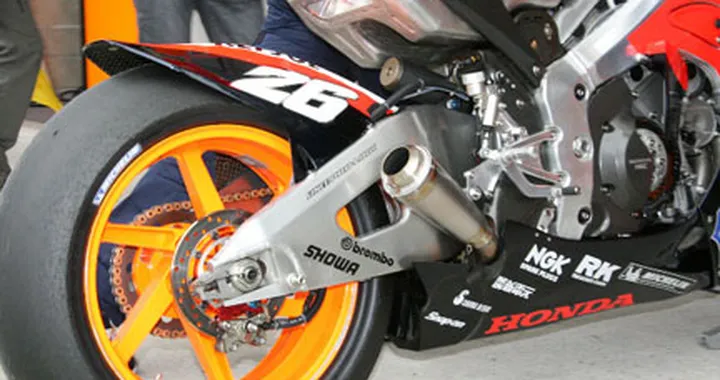 Nuovi scarichi per le RC212V ufficiali