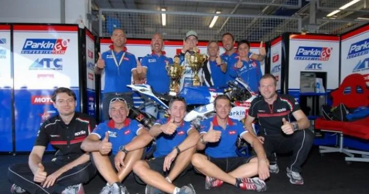 Superbike, Nurburgring: Immagini dei Box e del Paddock