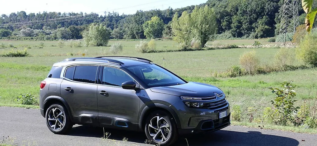 Citroen C5 Aircross 1.6 Hybrid EAT8: la prova di redazione