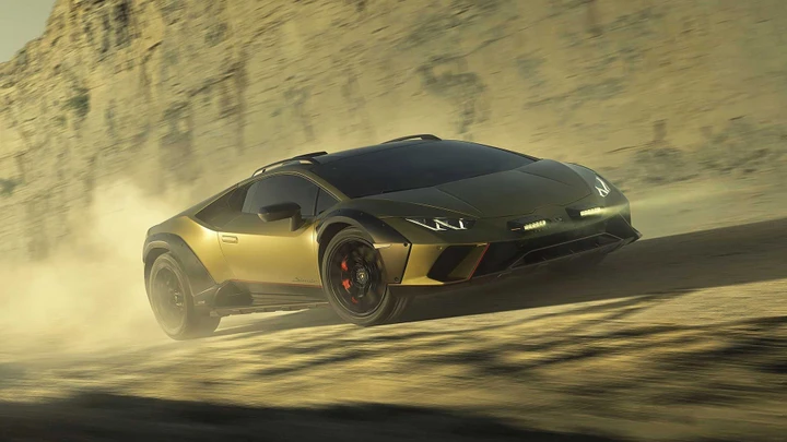 Lamborghini Huracan Sterrato, pronta per ogni terreno