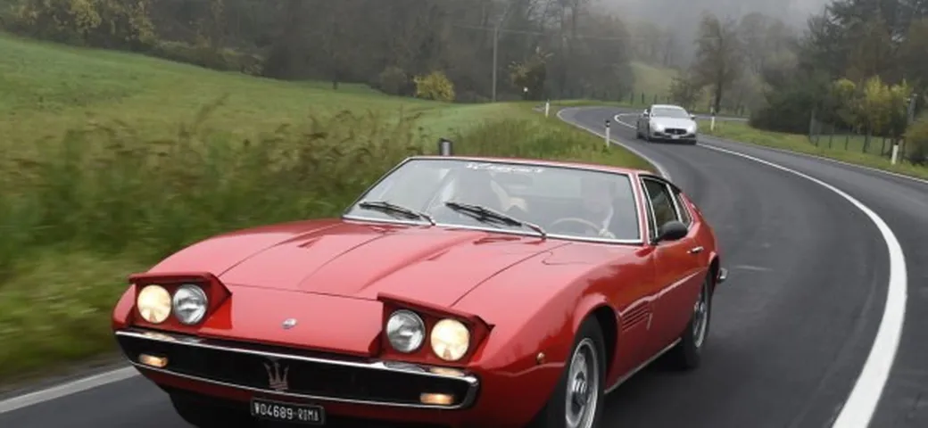 Maserati Ghibli: due generazioni a confronto