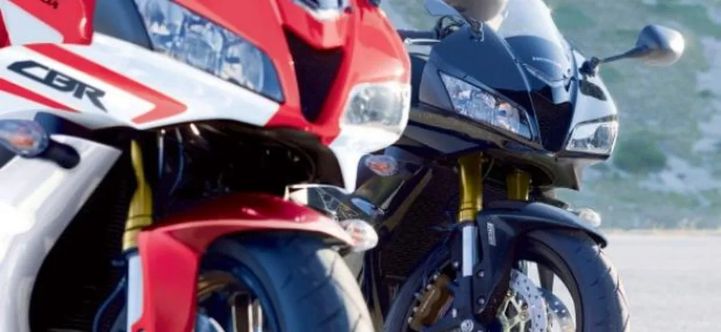 Honda 2012: nuovi colori per CBR600RR C-ABS, VT750C e VT750C Shadow