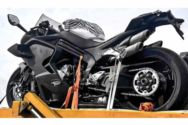 CFMoto 750 SR-R: l’arma segreta dalla Cina