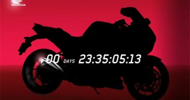 Honda VFR1200F: fra poco la presentazione online