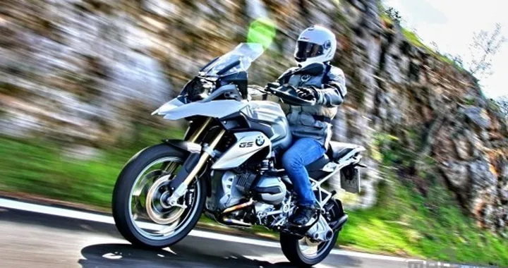 BMW R 1200 GS 2013: il video test di Motoblog