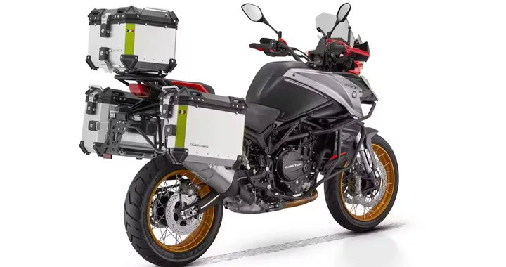 QJ Motor SRT 900SX: la nuova crossover pronta a conquistare l'Italia