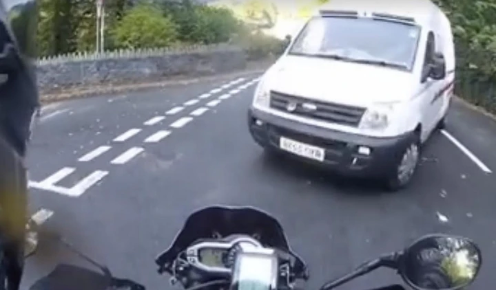 Drammatico incidente in moto nel Galles [Video]