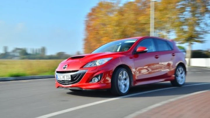 Mazda 3 facelift: la nostra prova su strada