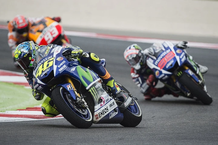 MotoGP: pioggia di 'speciali' in TV su Sky