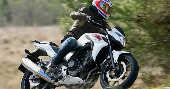 La Honda CB500F 2013: il Test di Motoblog