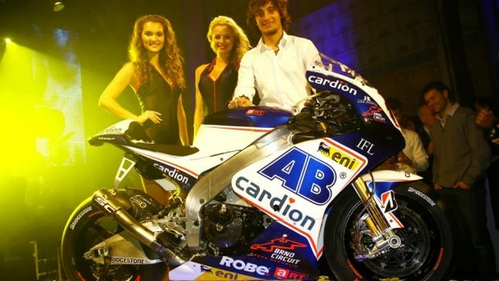 MotoGP: Karel Abraham presenta la sua ART 2013