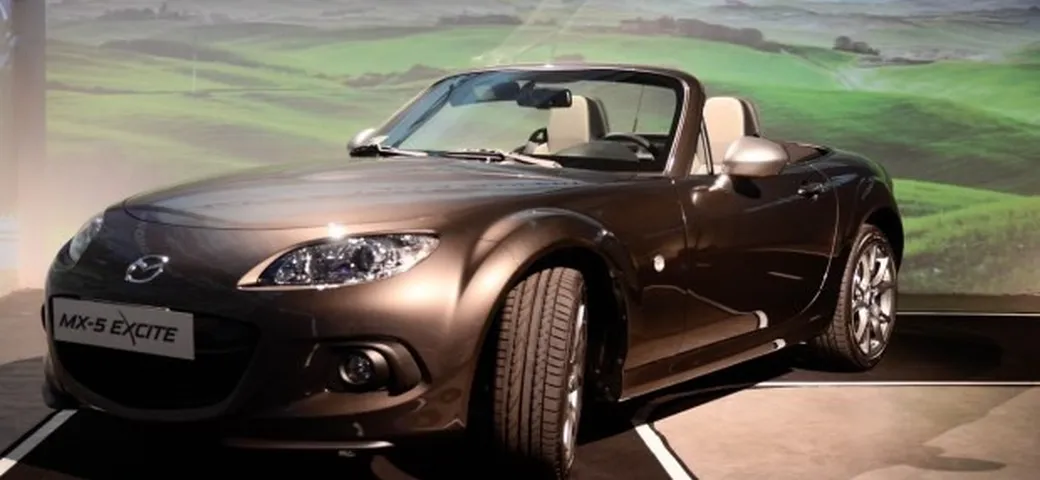 Mazda Mx-5 Excite: prezzi, foto e informazioni