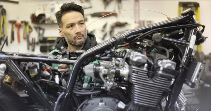 Special: Yamaha XJR1300 by Keino