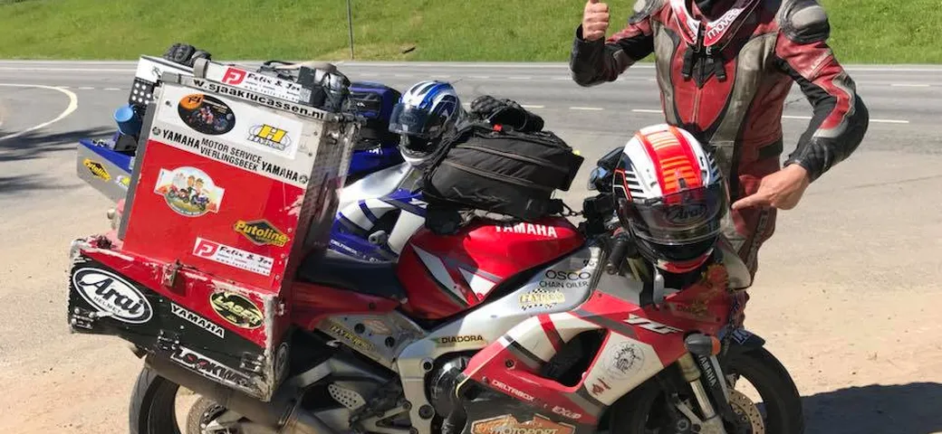 In giro per il mondo con una Yamaha R1