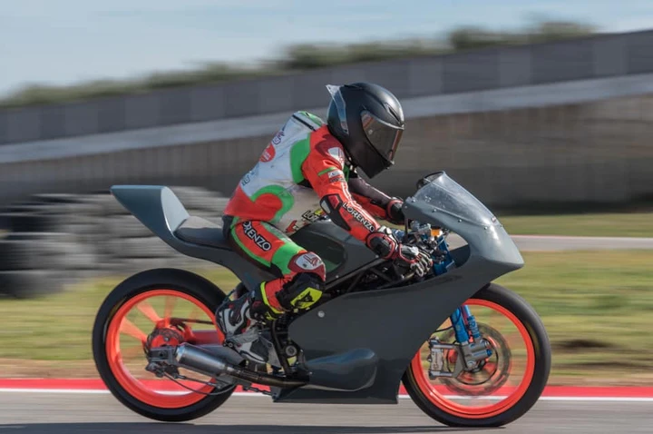Daygo M4R 250: la moto da corsa abruzzese