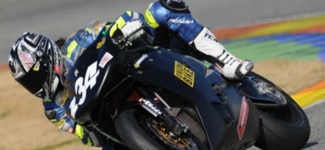 Primi test per Davide Giugliano e Alex Lowes sulla MV Agusta F4 312 del Team UnionBike Gimotorsports