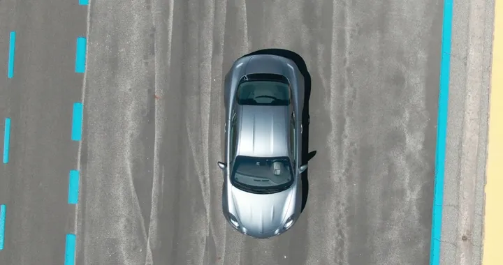 Alpine A110 S: la prova su strada e in pista