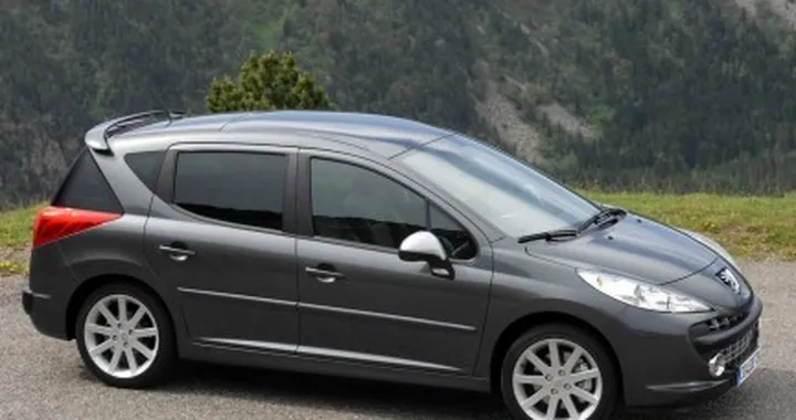 Peugeot 207 SW RC