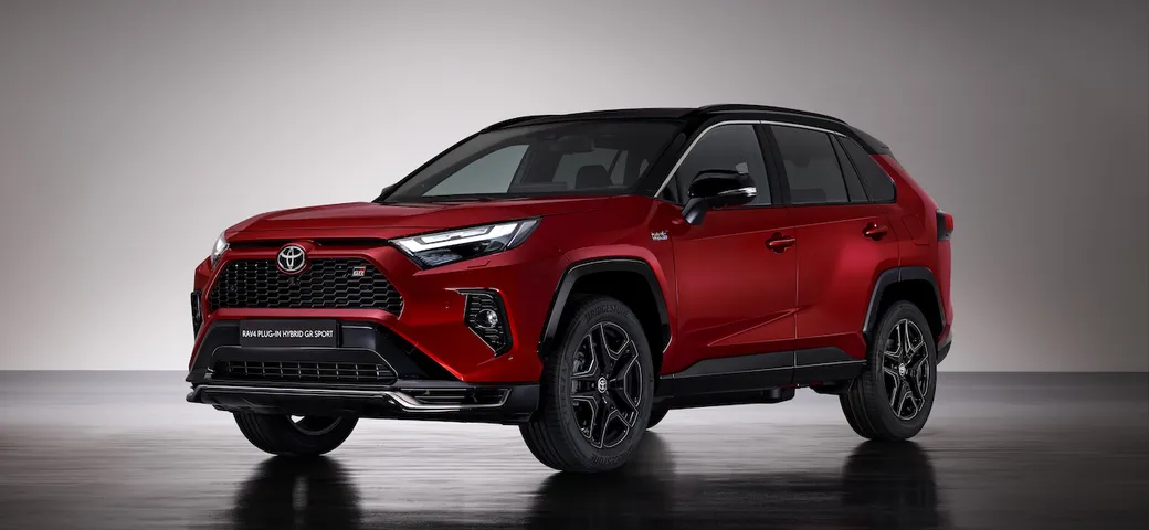 Toyota RAV4 Hybrid GR SPORT: prezzi, novità