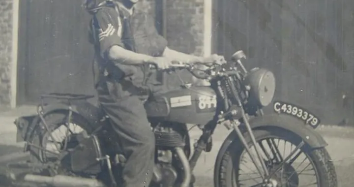 Moto militari: la Norton 16H del British Army
