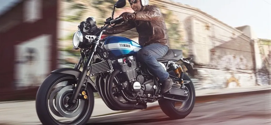 Yamaha XJR1300 MY 2015