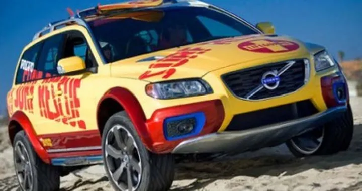 Volvo XC70 Surf Rescue Concept