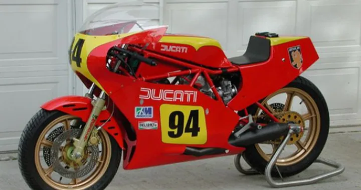 Foto del giorno: Ducati rossa e gialla #94