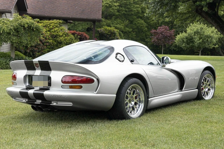 Dodge Viper GTS: in vendita un esemplare biturbo da 900 cavalli