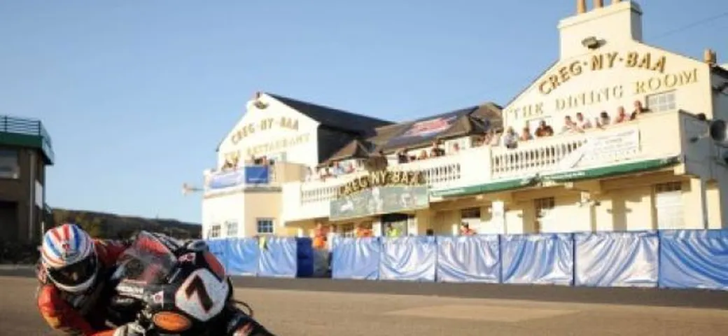 Prime immagini delle prove del Tourist Trophy 2009