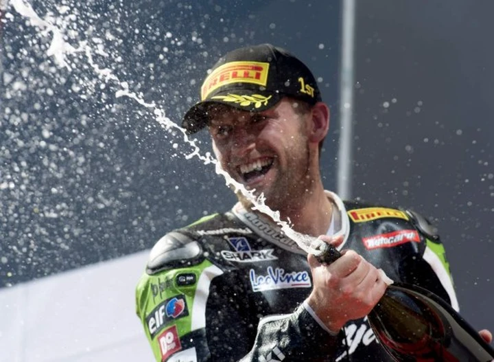 Tom Sykes, l'uomo dei record