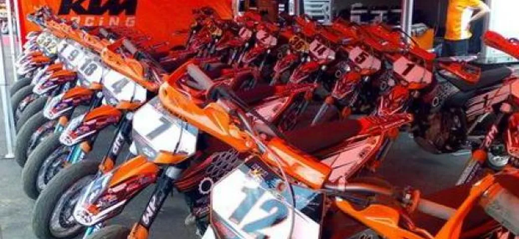 KTM Italia e DBO presentano il Trofeo Supermoto KTM 2009