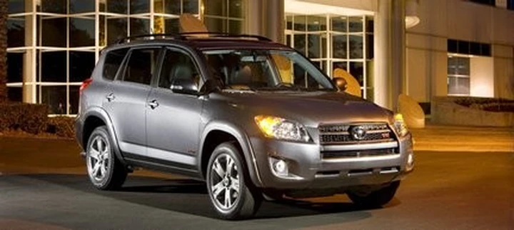 Toyota Rav4: un restyling per il modello USA