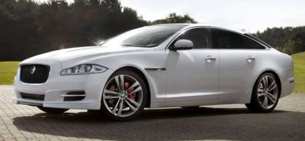 Jaguar XJ Sport Pack e Speed Pack