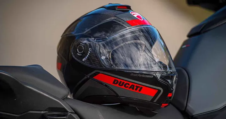 Ducati Horizon V2, il nuovo casco modulare