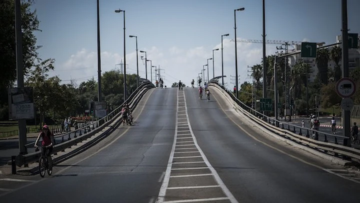 Migliorare la sicurezza sulle strade? Riducendo la larghezza delle corsie