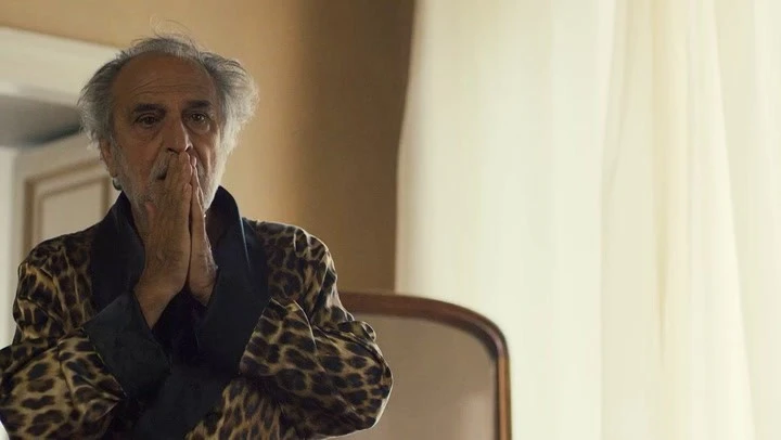Official 2015 FIAT 500X Super Bowl Commercial _ The FIAT Blue Pill.mp4