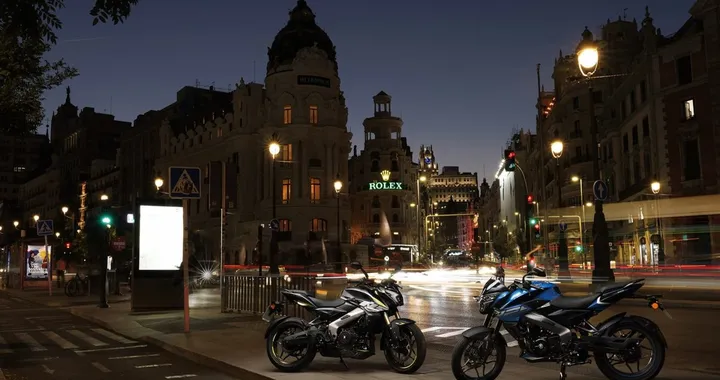 Bajaj sfida il segmento entry-level con le nuove Pulsar NS125 e NS400Z