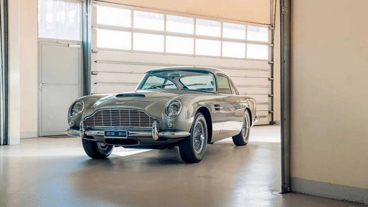Aston Martin DB5: all'asta quella di 007