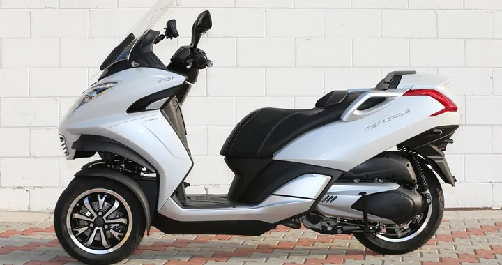 Peugeot Metropolis GT Connect MY 2016