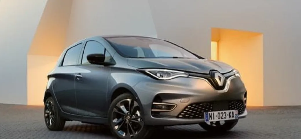 Renault Zoe 2022: gamma, dotazioni, prezzi