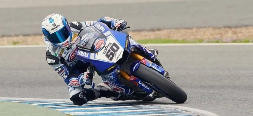 WSBK 2016: la Pata Yamaha YZF-R1 in video