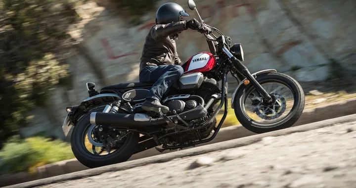 Yamaha SCR950: prima prova