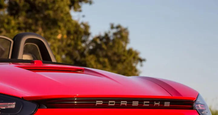 Porsche che retrofront, possibile ritorno dei motori benzina sulle 718