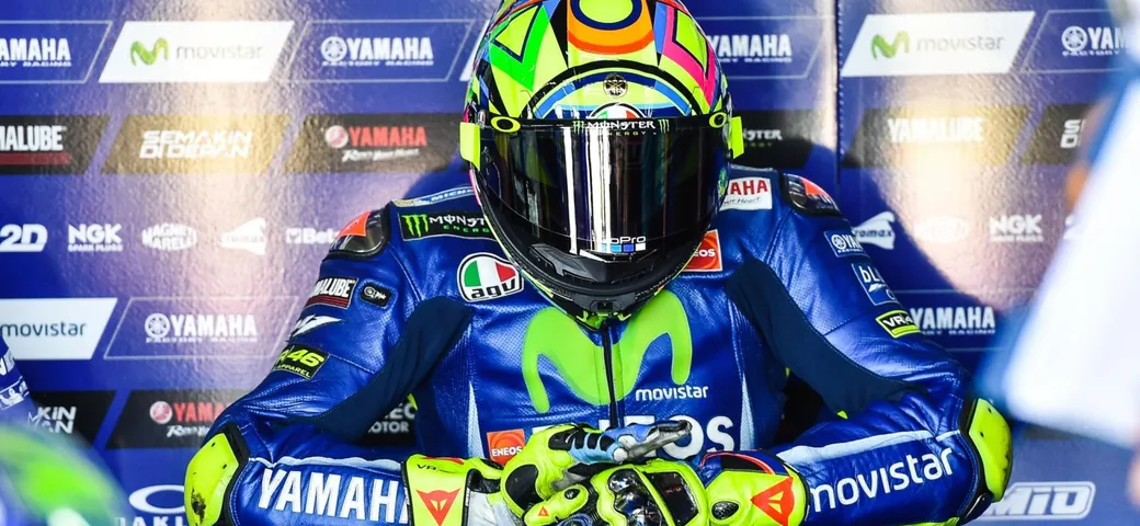 Rossi come Doohan: ad Aragon con il freno 